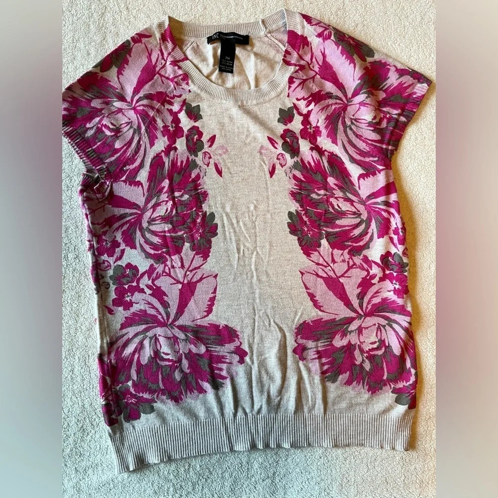 INC International Concepts petite medium floral knit top